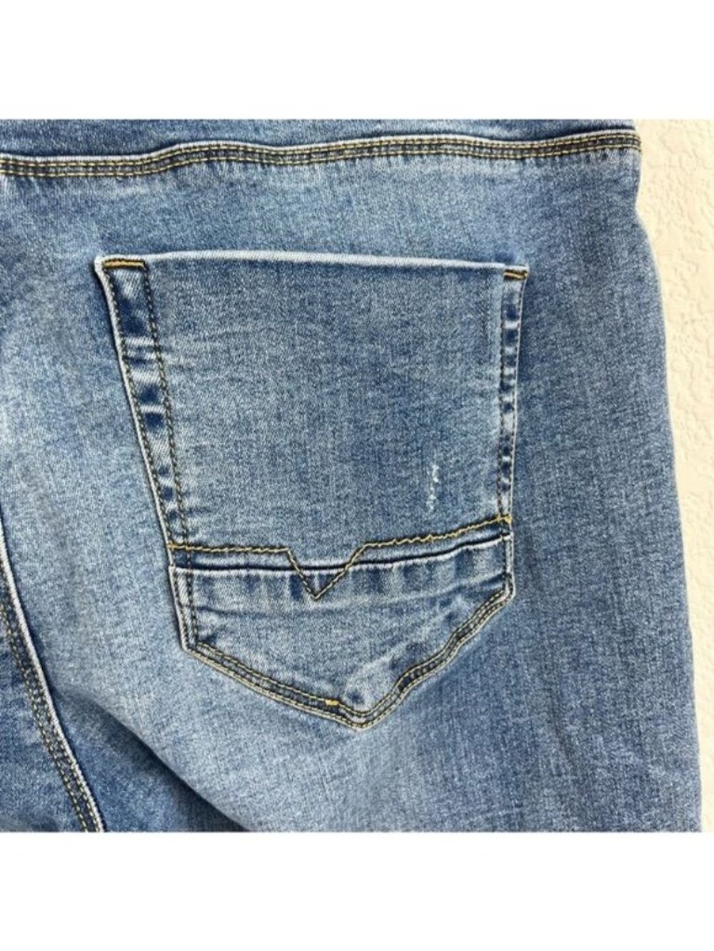 ASOS Jefferson Distressed Blue Ripped Jeans - Picture 7 of 12